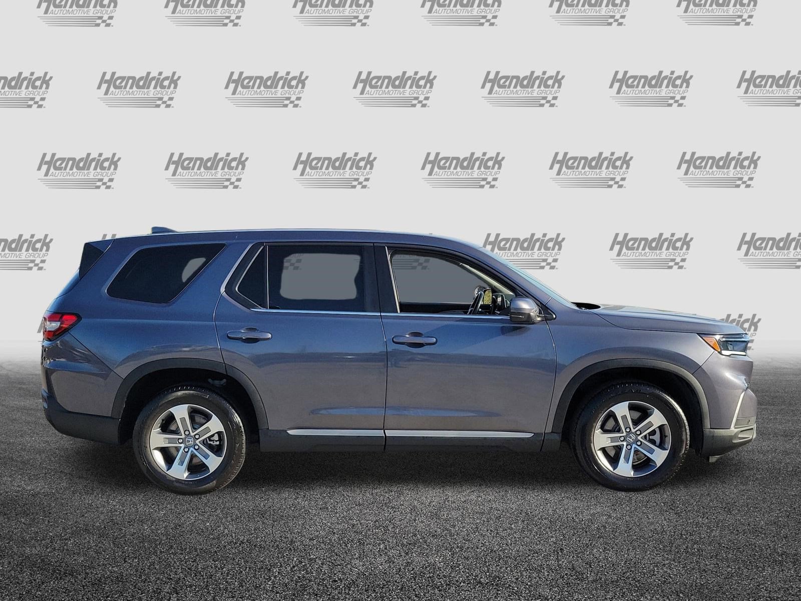 2024 Honda Pilot EX-L photo 3