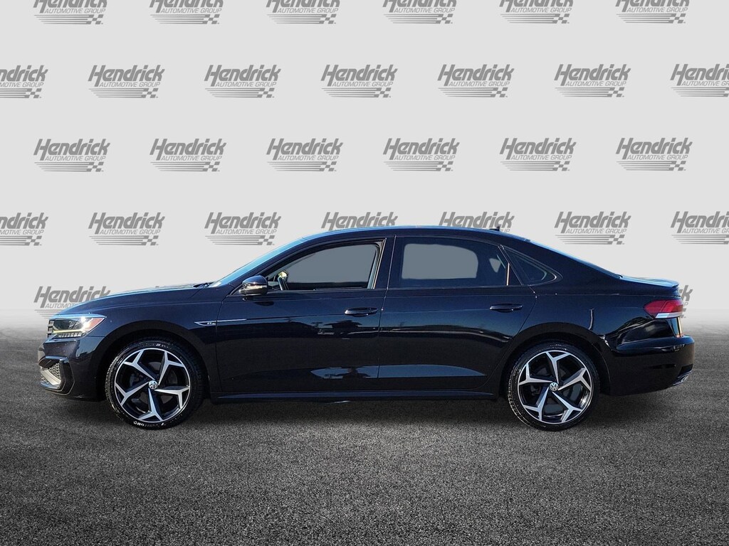 Used 2020 Volkswagen Passat 2.0T R-Line Sedan