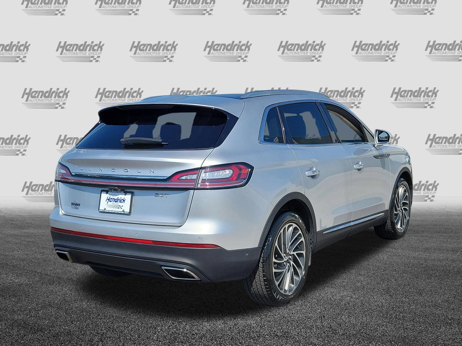 2019 Lincoln Nautilus Reserve photo 6