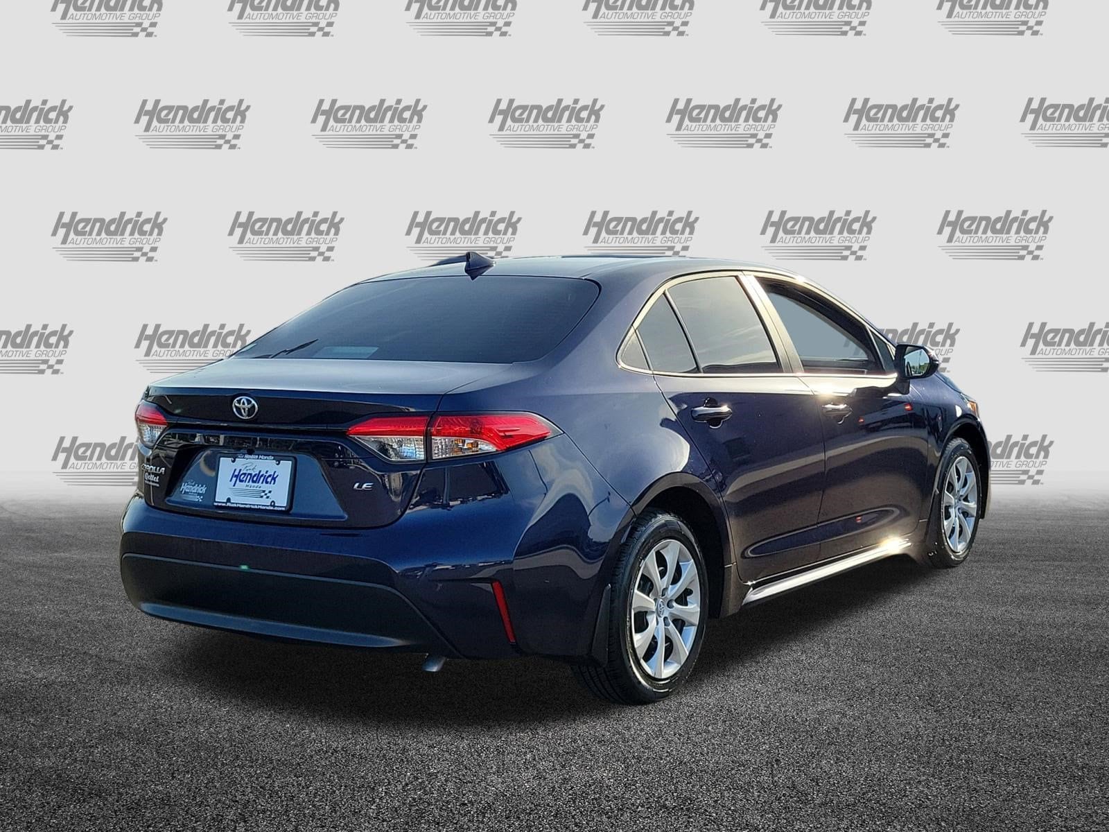 2025 Toyota Corolla LE photo 6