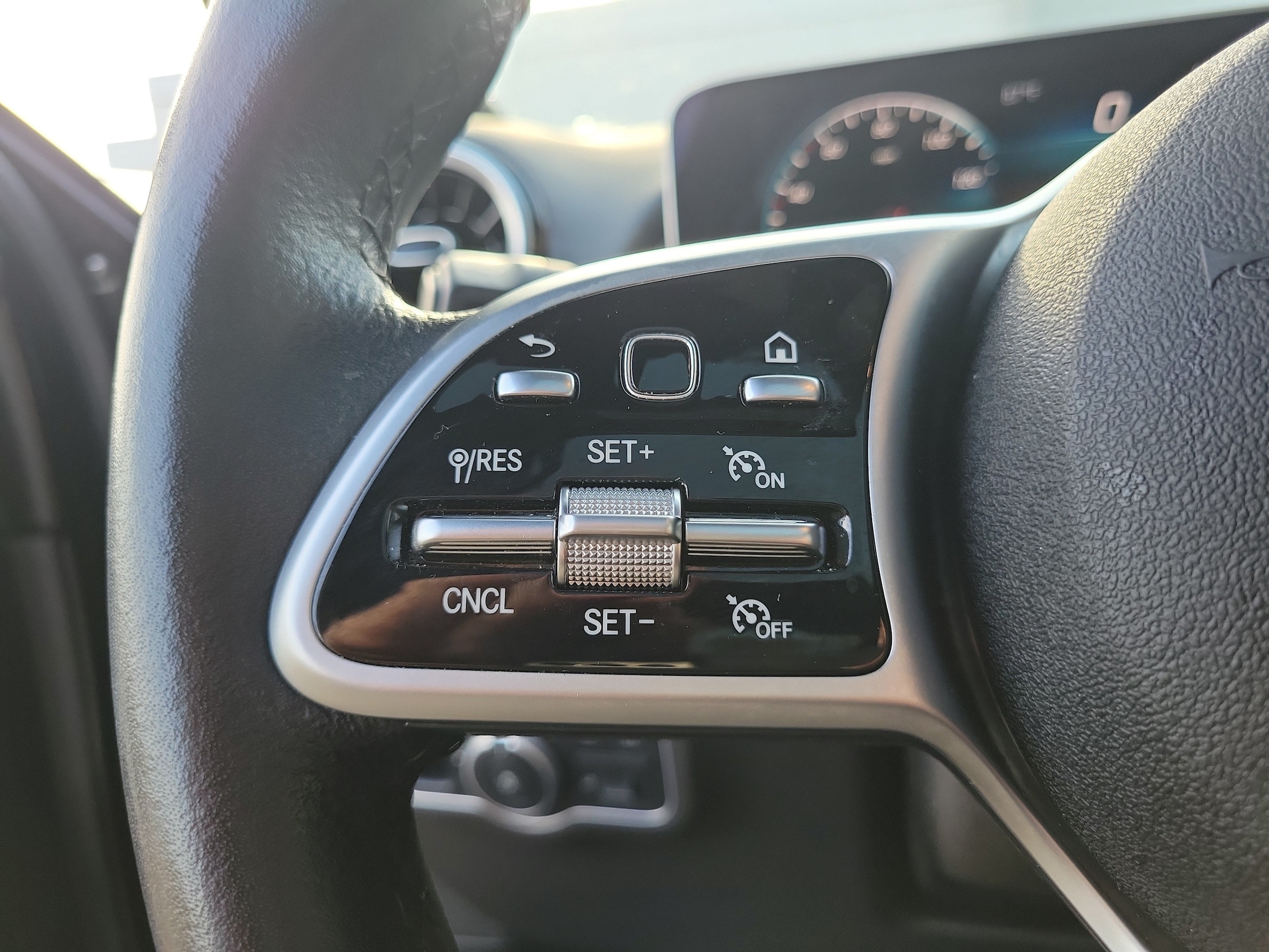 2020 Mercedes-Benz GLB Base - Photo 18