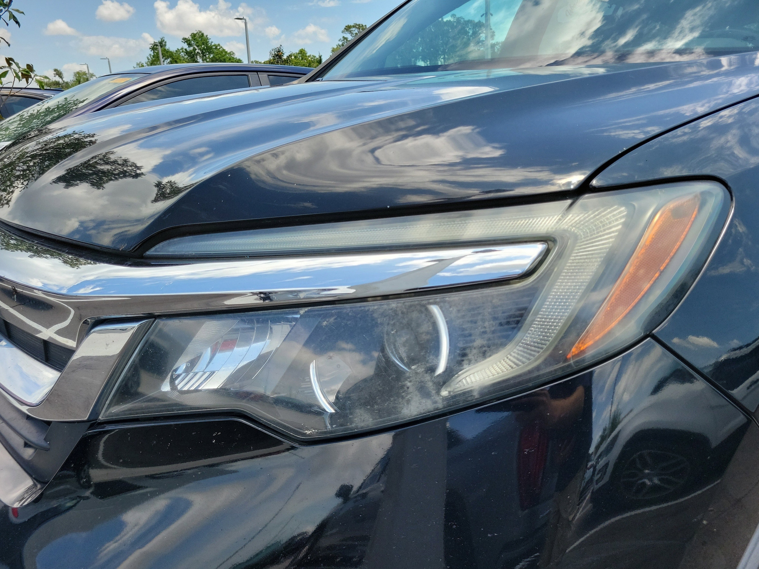2019 Honda Pilot EX-L AWD photo 4