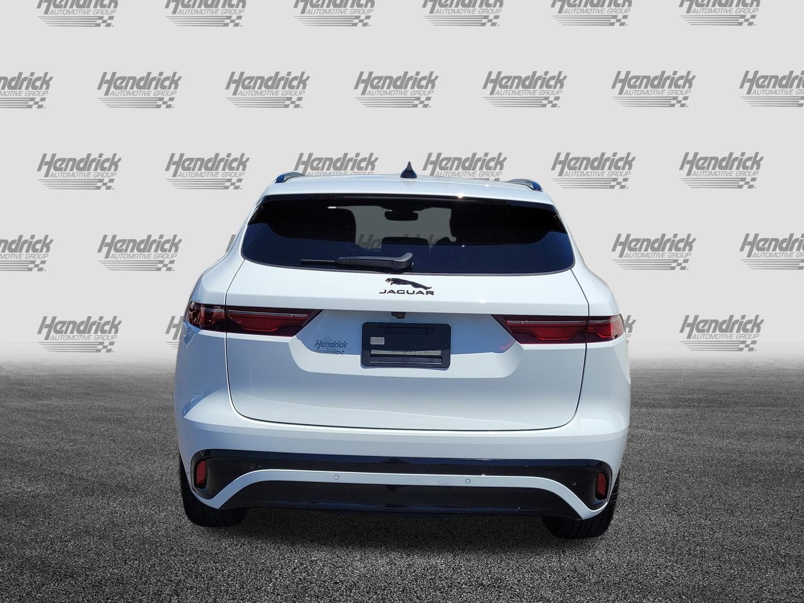 2024 Jaguar F-PACE P250 R-Dynamic S photo 5
