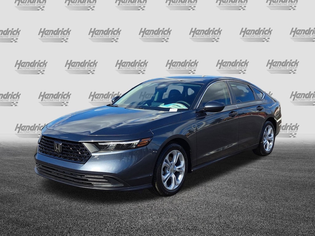 New 2025 Honda Accord Sedan LX 4dr Car