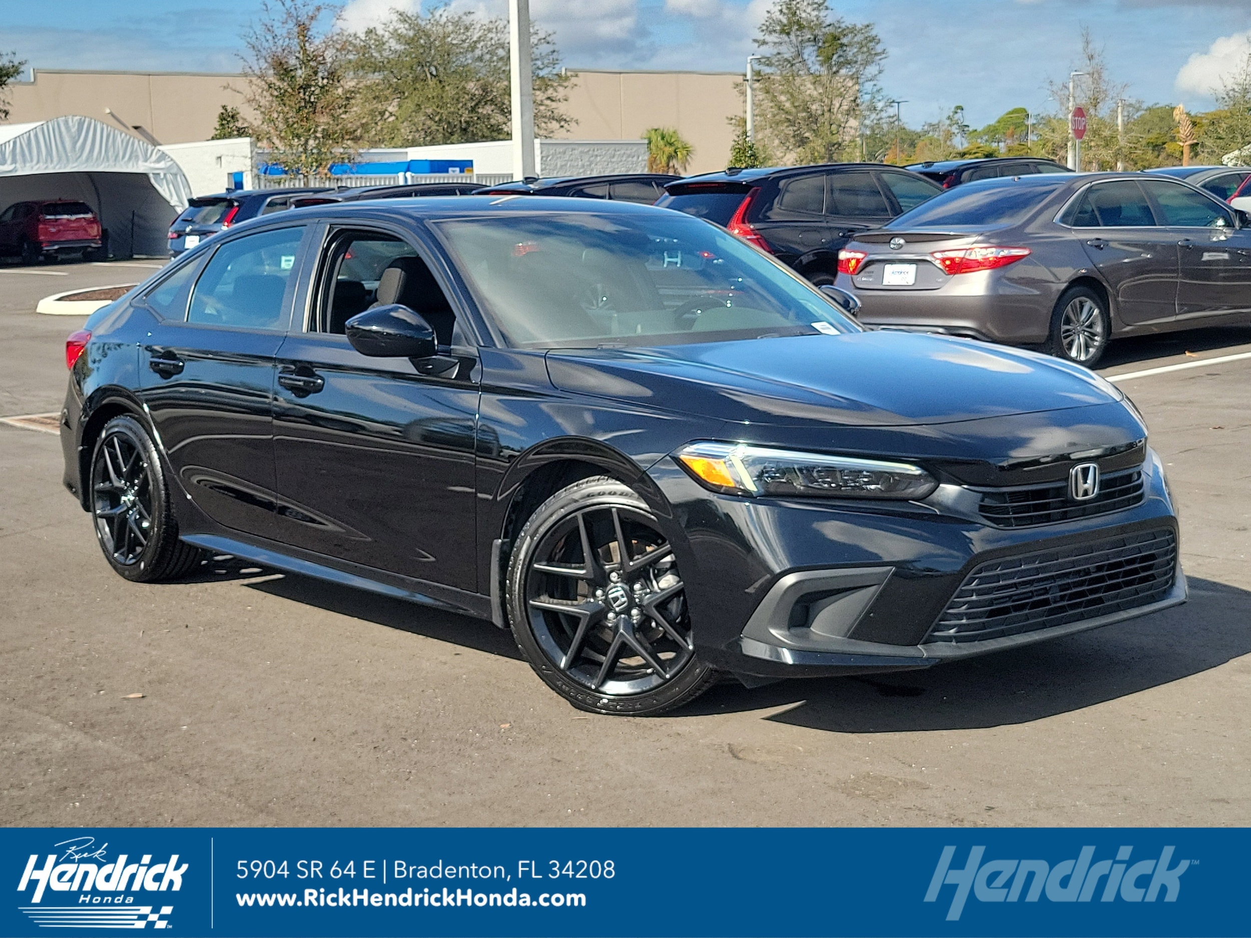 2023 Honda Civic Sport's photo