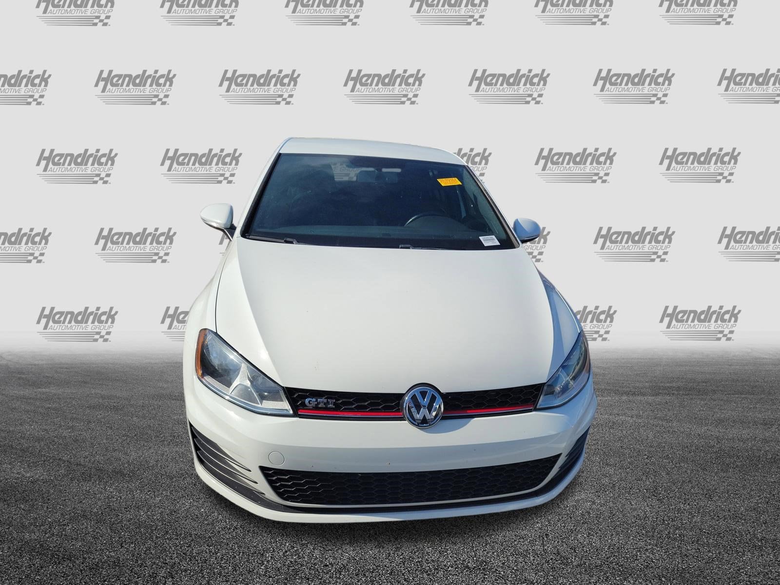 2017 Volkswagen Golf GTI S 4-Door photo 3