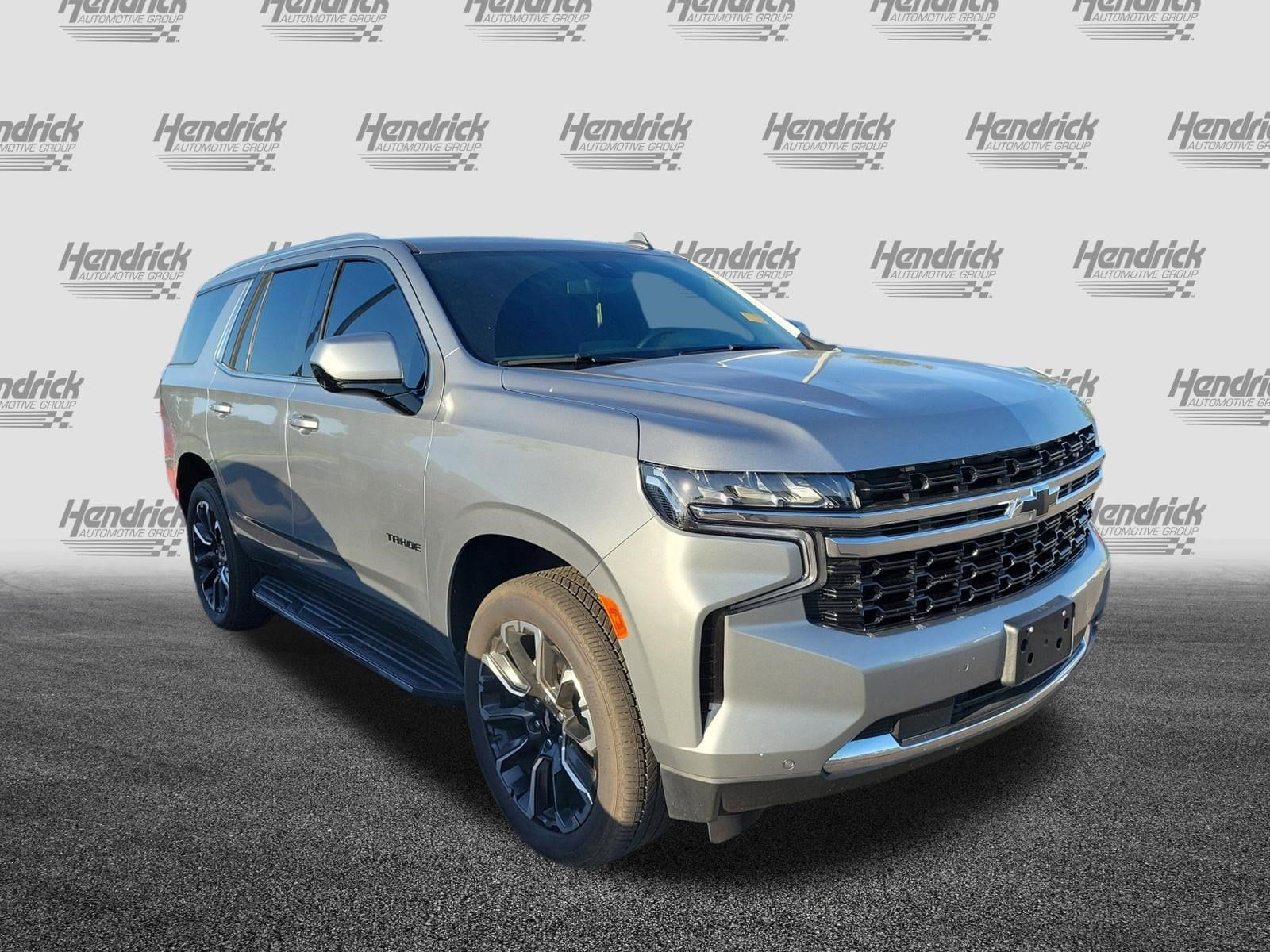 2024 Chevrolet Tahoe LS photo 2