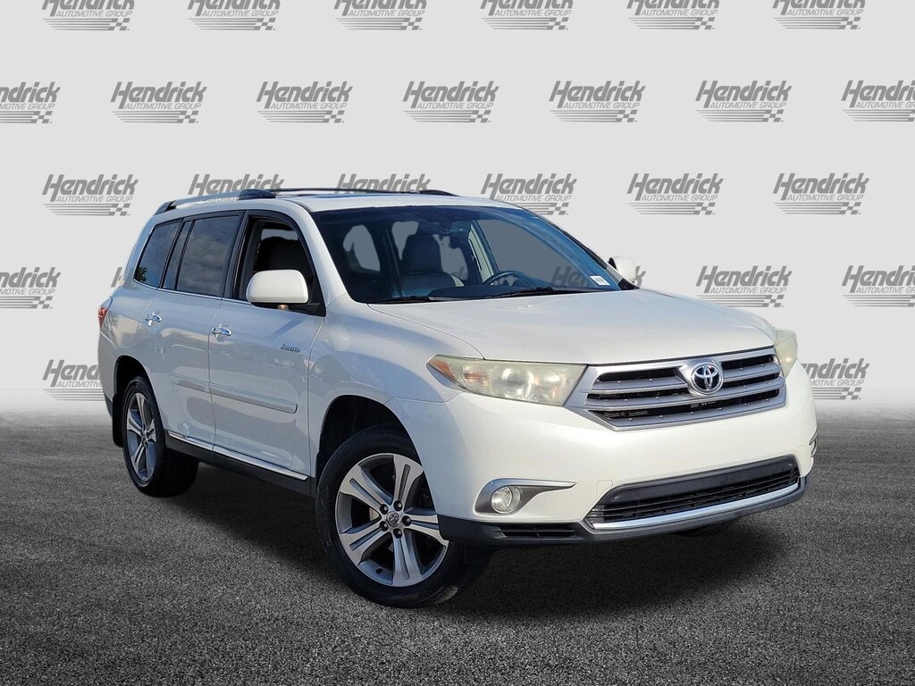Used 2013 Toyota Highlander Limited V6 SUV