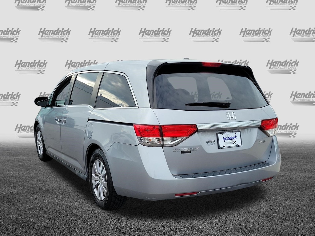 Used 2017 Honda Odyssey SE Van