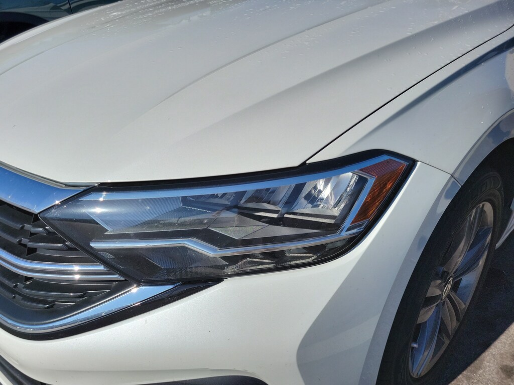 Used 2023 Volkswagen Jetta 1.5T SE Sedan