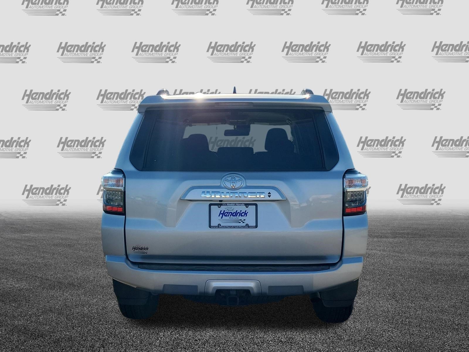 2024 Toyota 4Runner SR5 photo 5