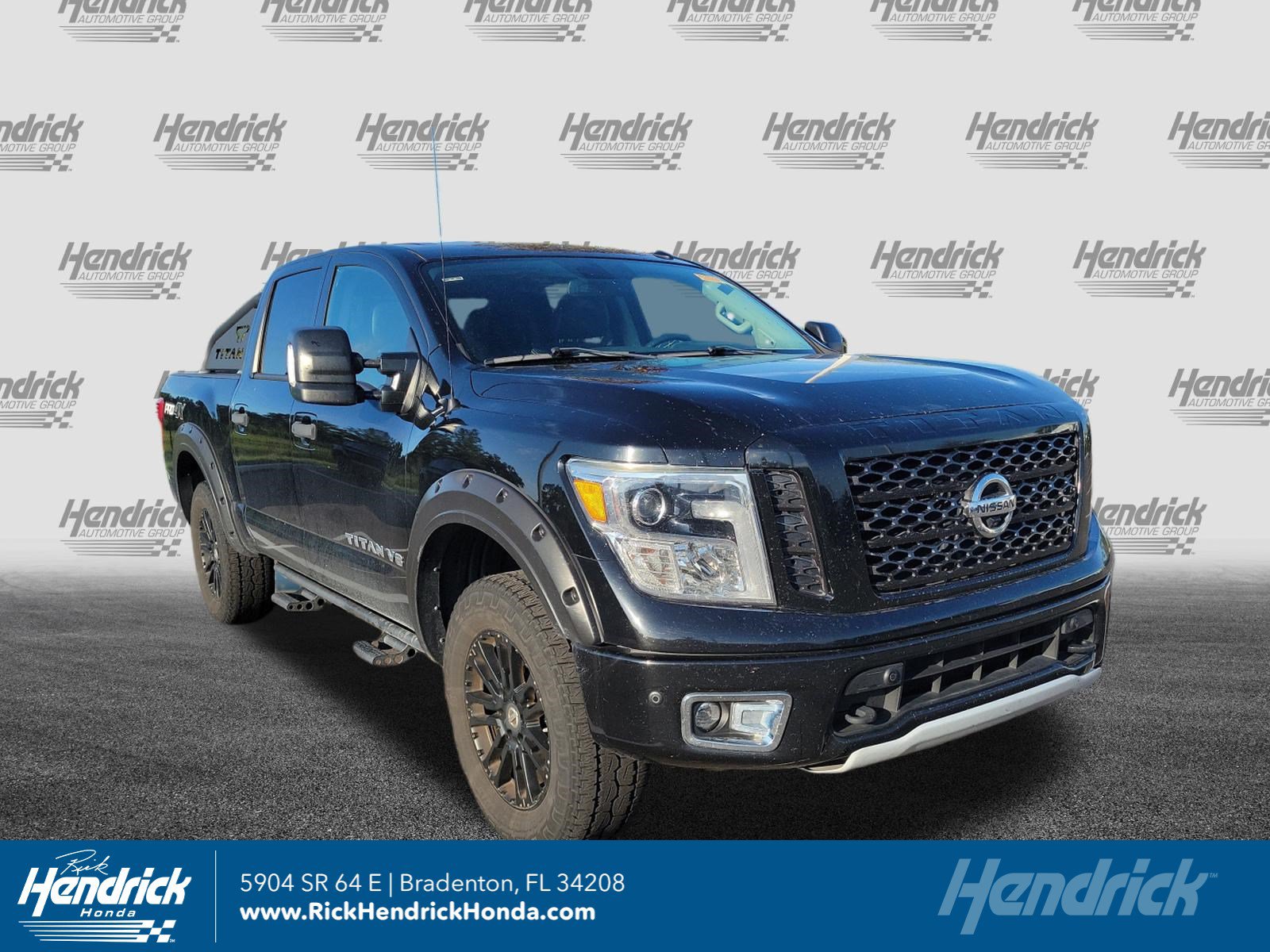 Nissan Titan PRO-4X