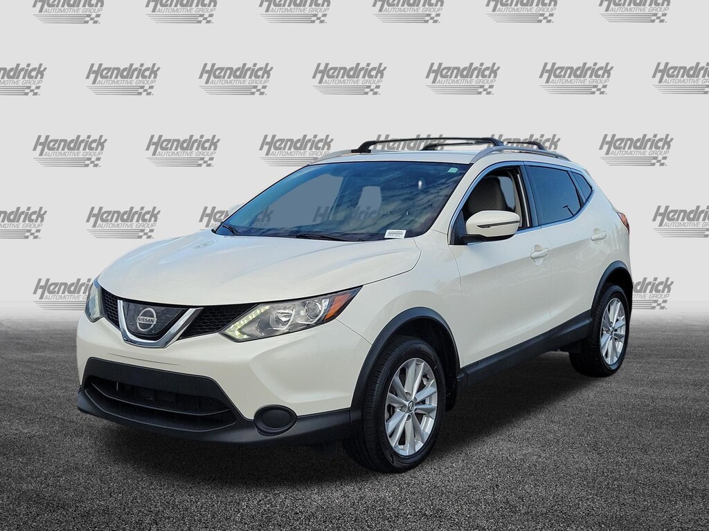 Used 2018 Nissan Rogue Sport SV SUV