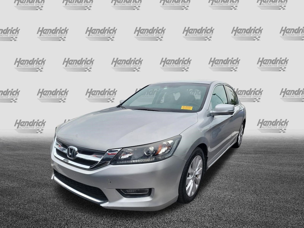 Used 2013 Honda Accord EX-L w/Navigation Sedan