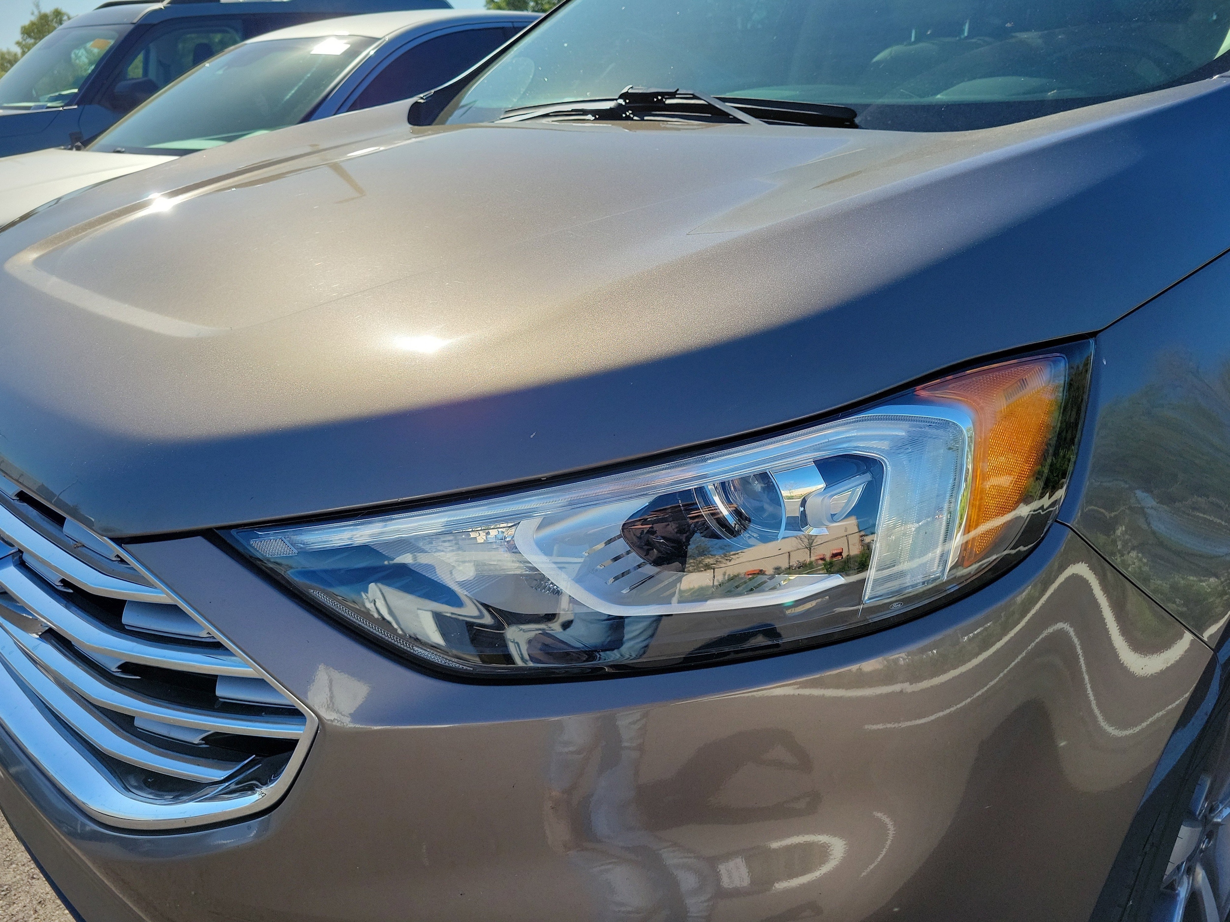 2019 Ford Edge SEL photo 5