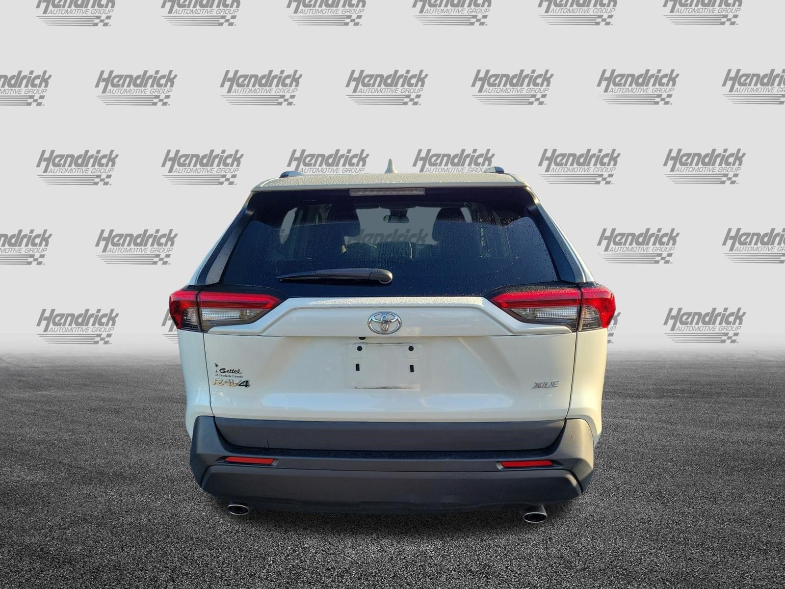 2021 Toyota RAV4 XLE Premium - Photo 9