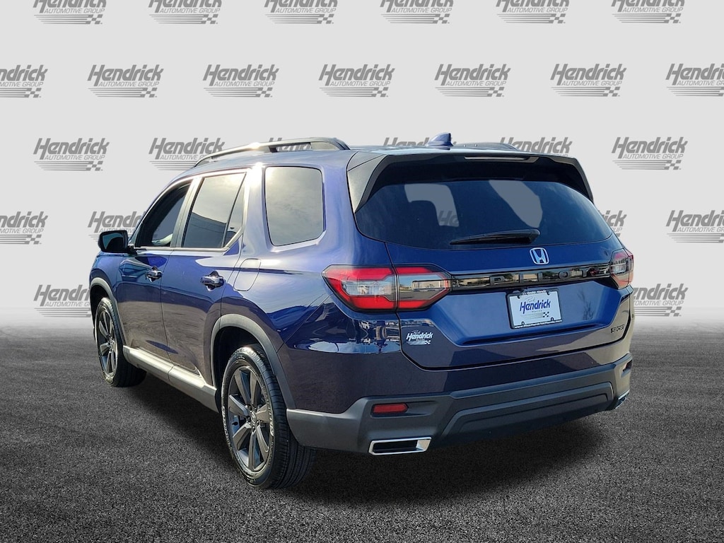 Used 2025 Honda Pilot Sport SUV