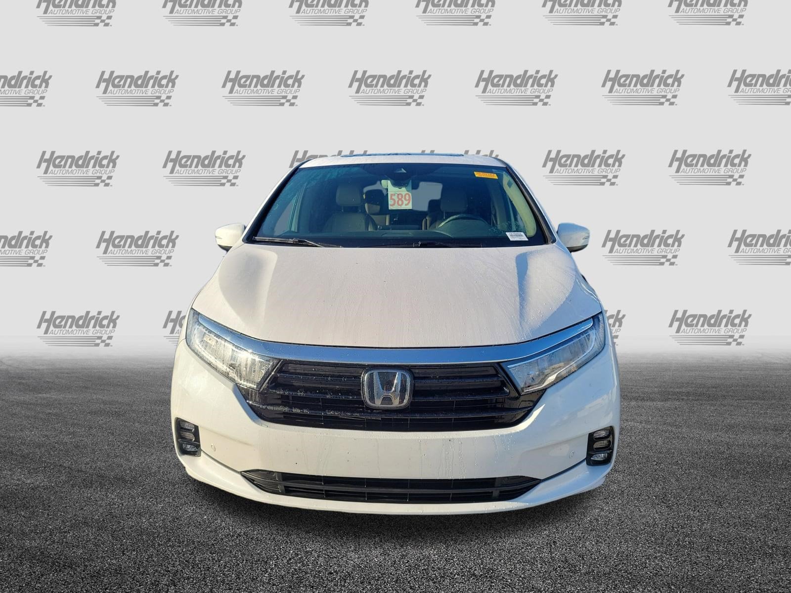 2024 Honda Odyssey Touring photo 3