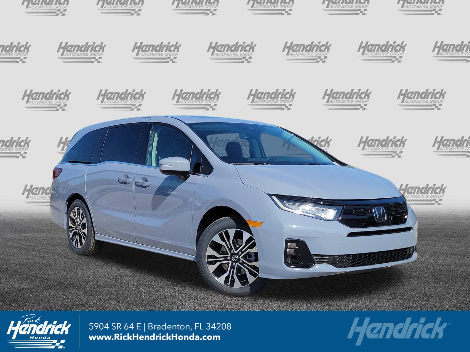 2026 Honda Odyssey Elite's photo