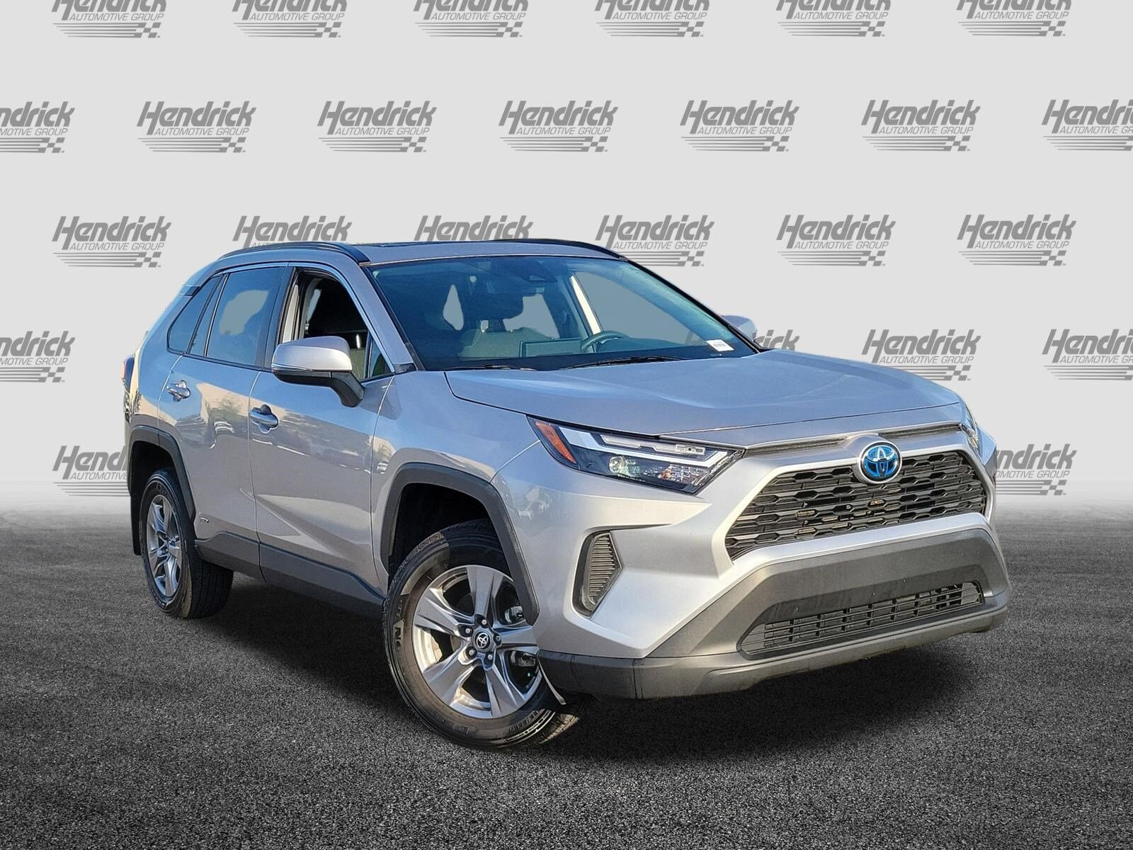 HiBy R4 シルバー　中古 Used 2024 Toyota RAV4 Hybrid For Sale in Bradenton, FL VIN