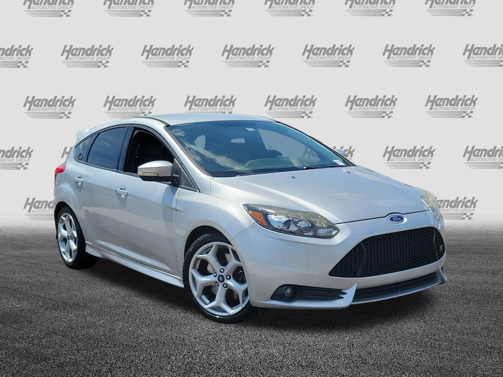 Used 2014 Ford Focus ST Base Hatchback