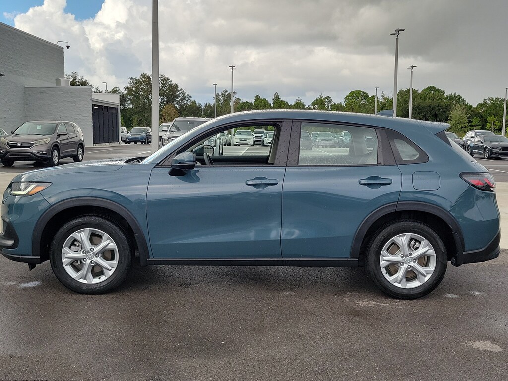 Used 2025 Honda HR-V LX SUV