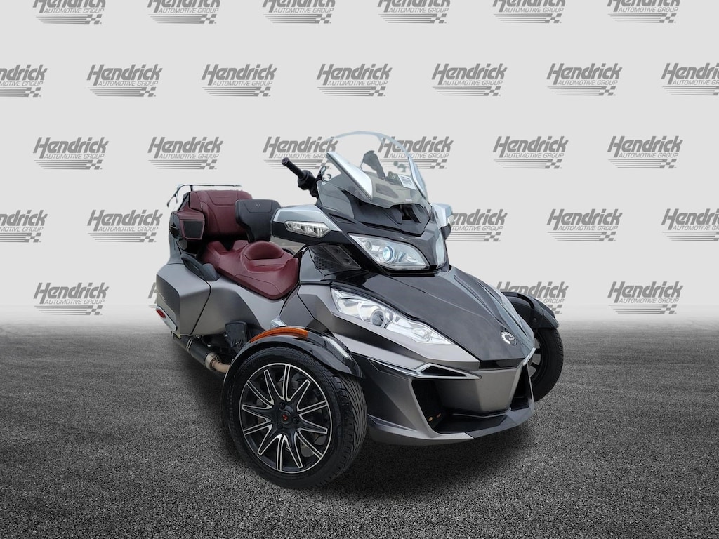 Used 2015 CNA Spyder RT