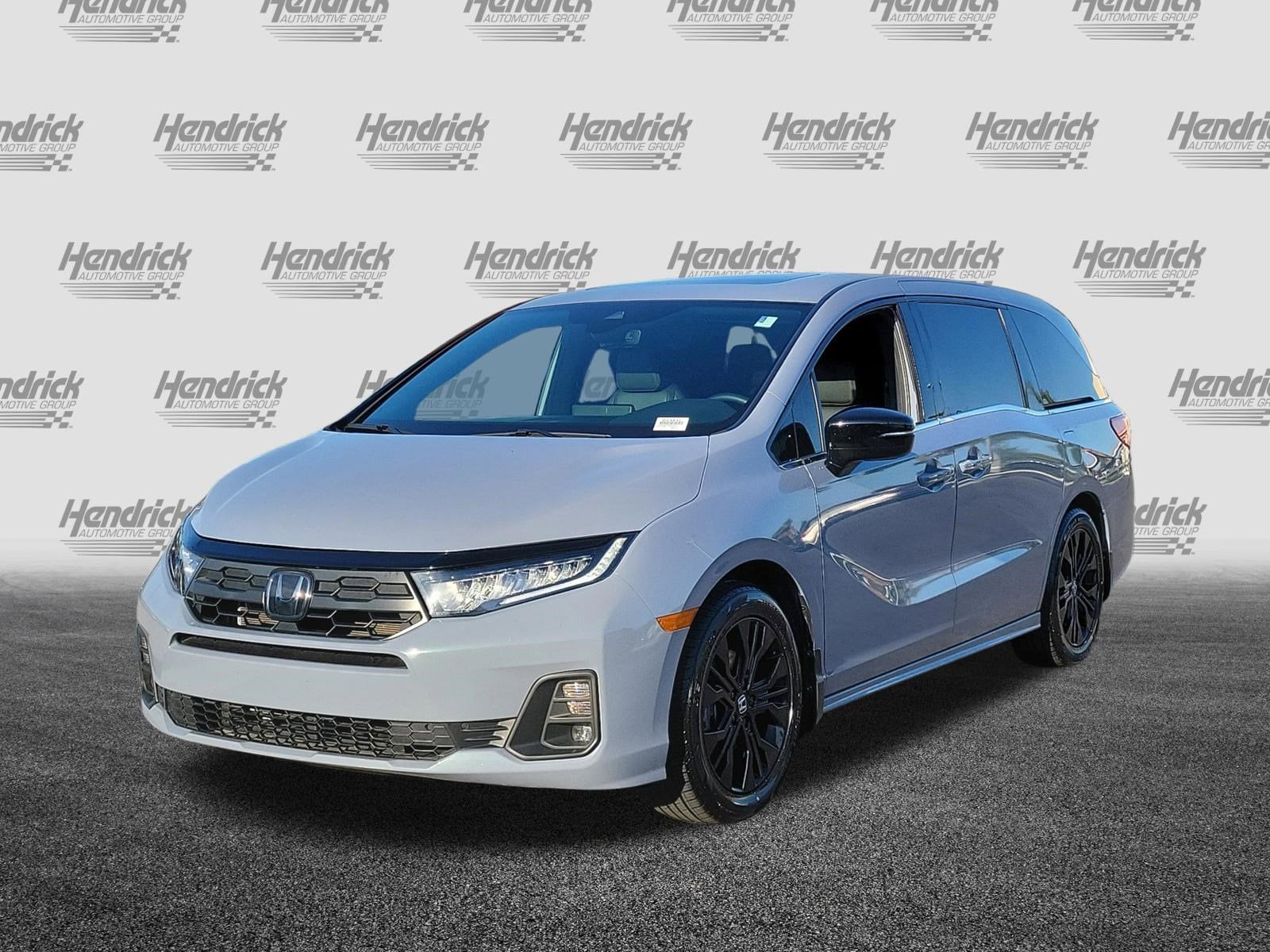 2025 Honda Odyssey Sport-L photo 2