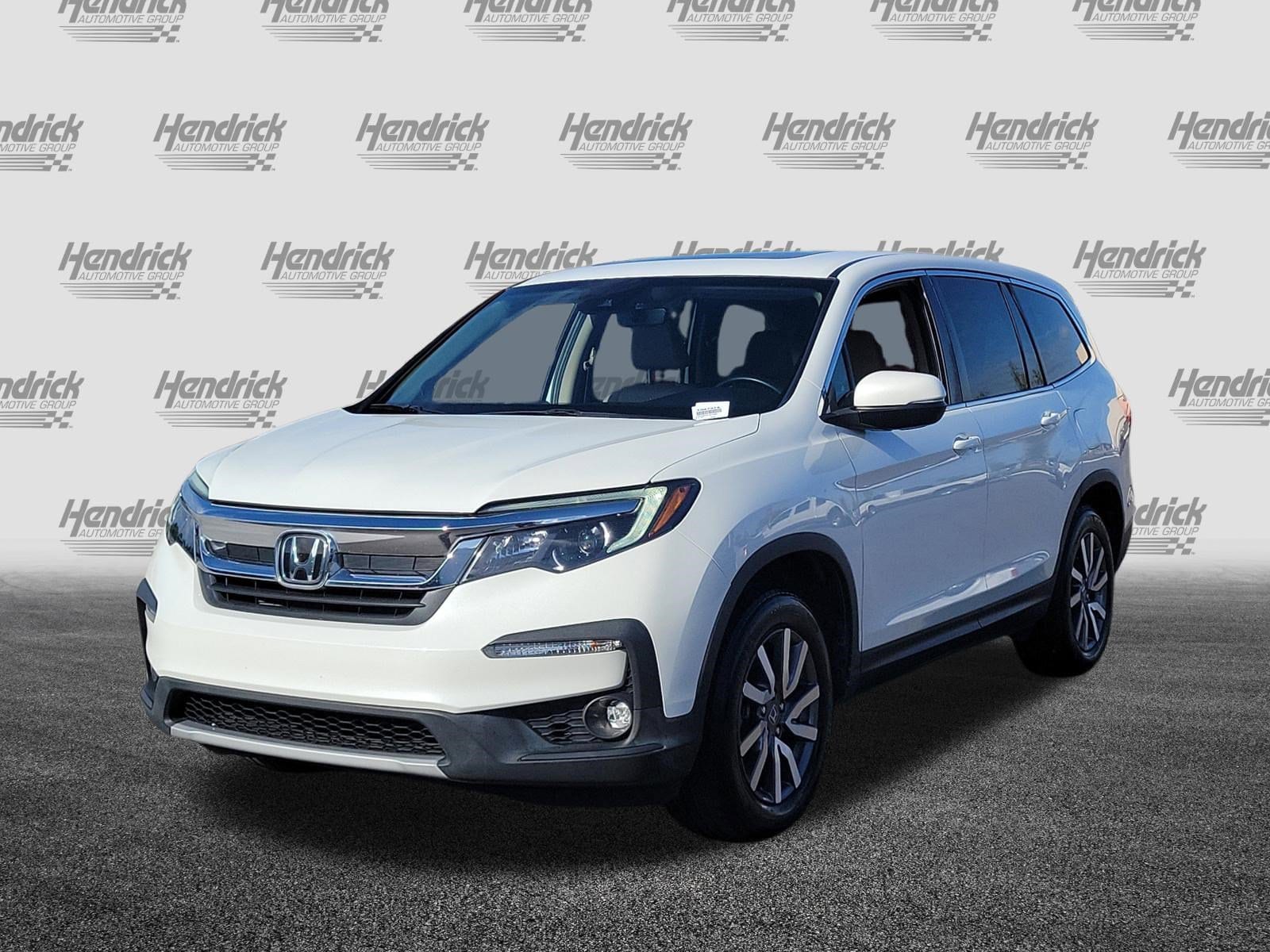 2020 Honda Pilot EX-L FWD photo 2