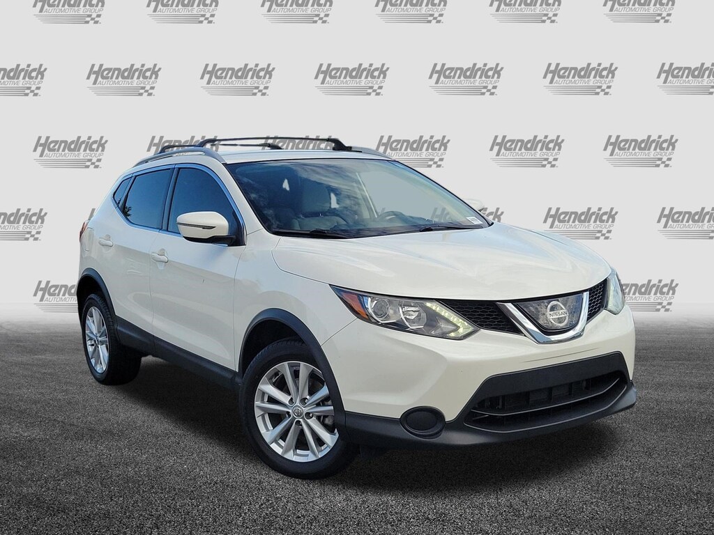 Used 2018 Nissan Rogue Sport SV SUV