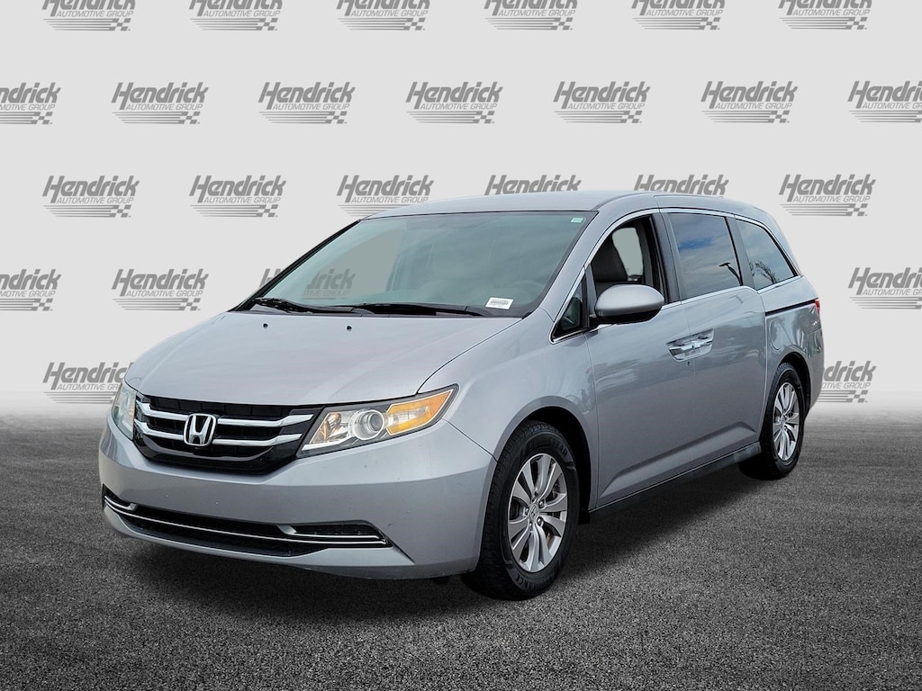 Used 2017 Honda Odyssey SE Van