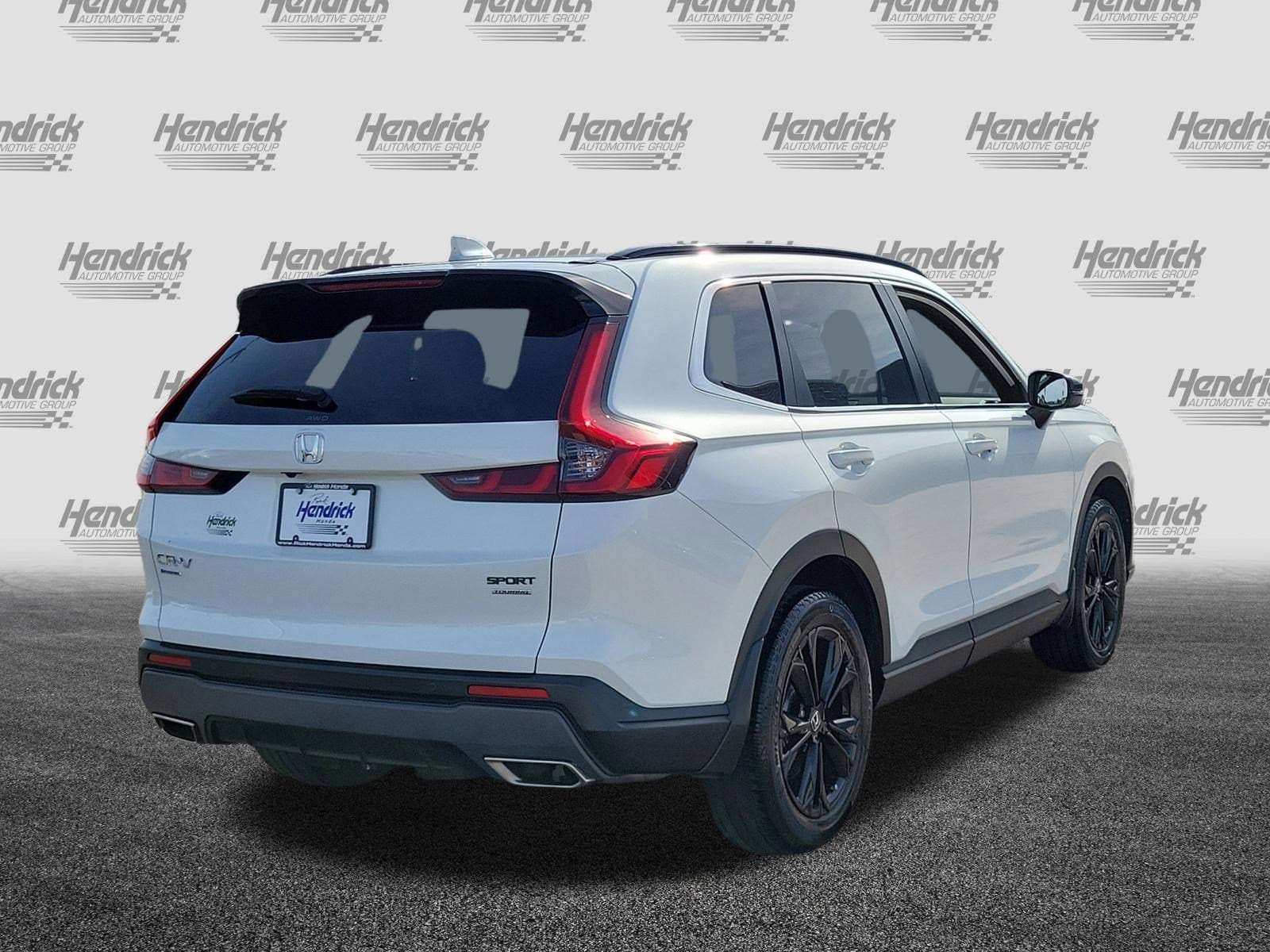 2024 Honda CR-V Hybrid Sport Touring photo 6