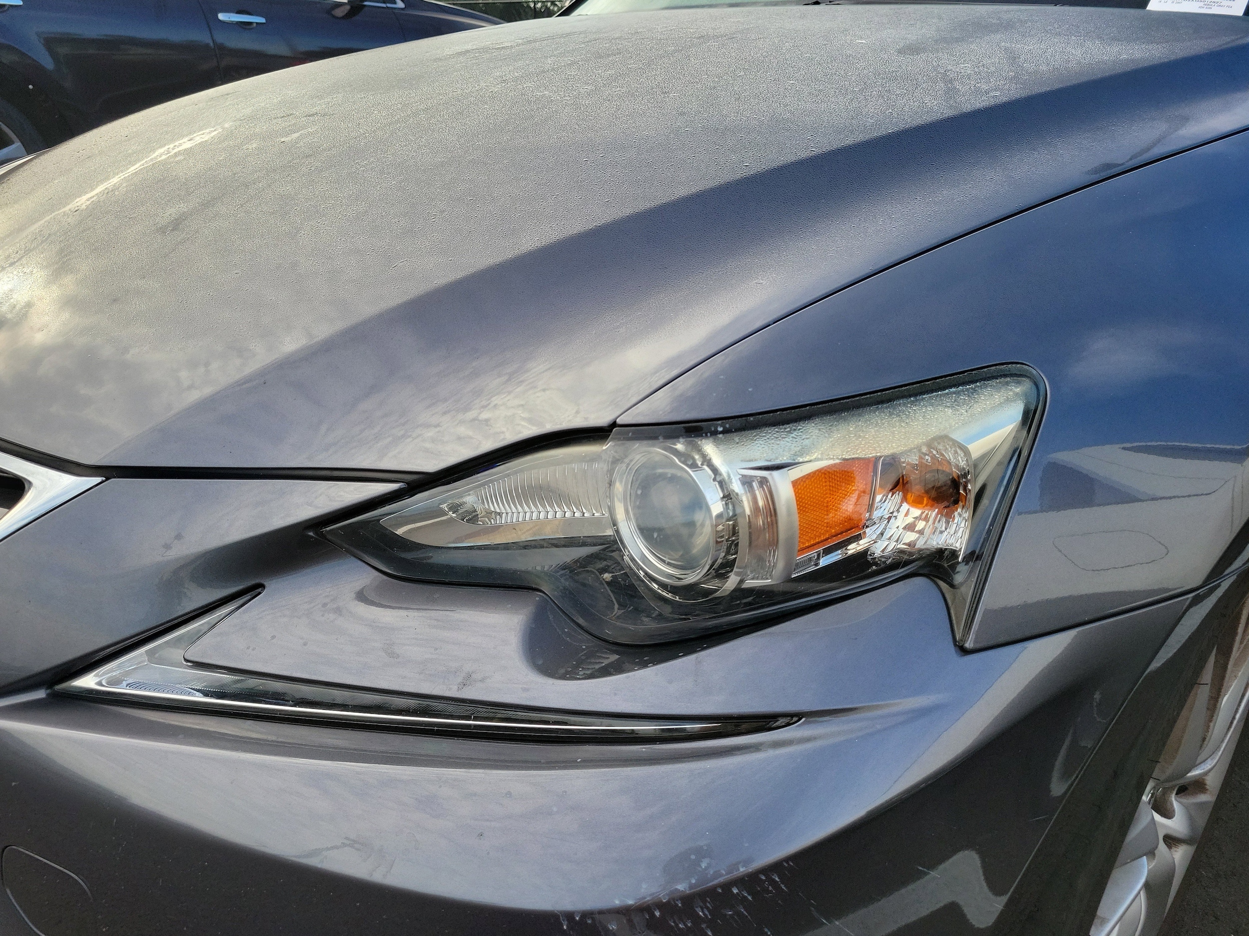 2016 LEXUS IS 200t photo 5