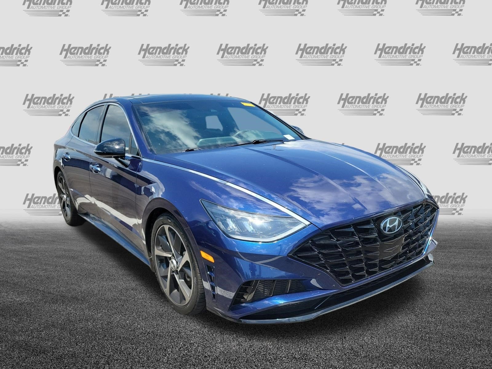 2022 Hyundai Sonata SEL Plus photo 2