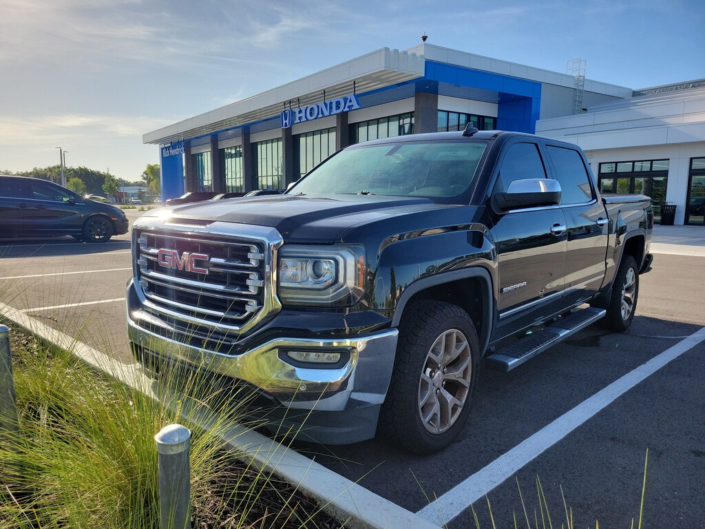Used 2018 GMC Sierra 1500 SLT Truck Crew Cab