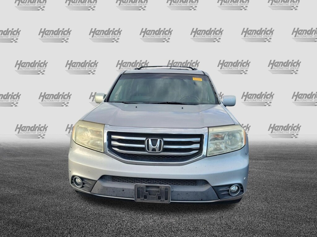 Used 2013 Honda Pilot Touring w/RES/Naiv FWD SUV