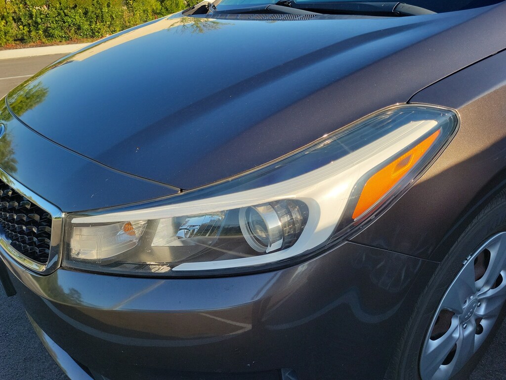 Used 2017 Kia Forte LX Sedan