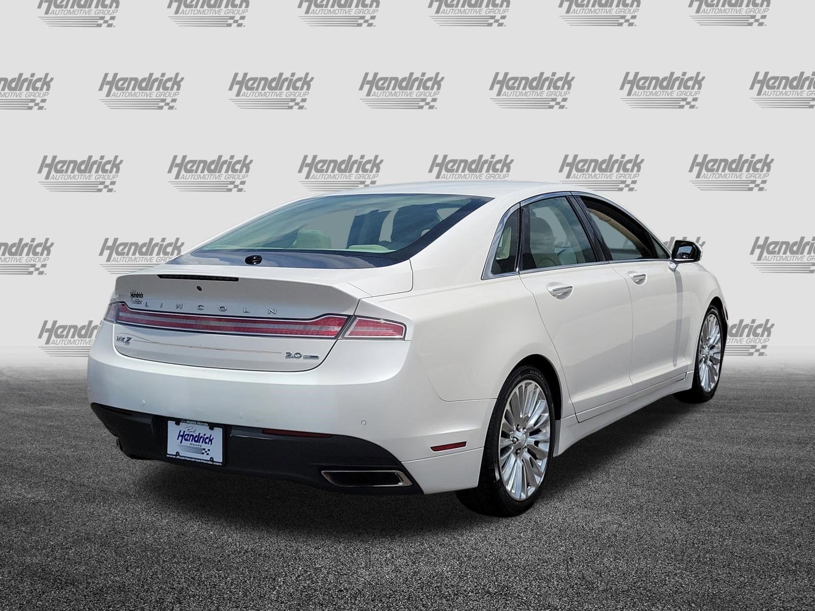 2014 Lincoln MKZ photo 6