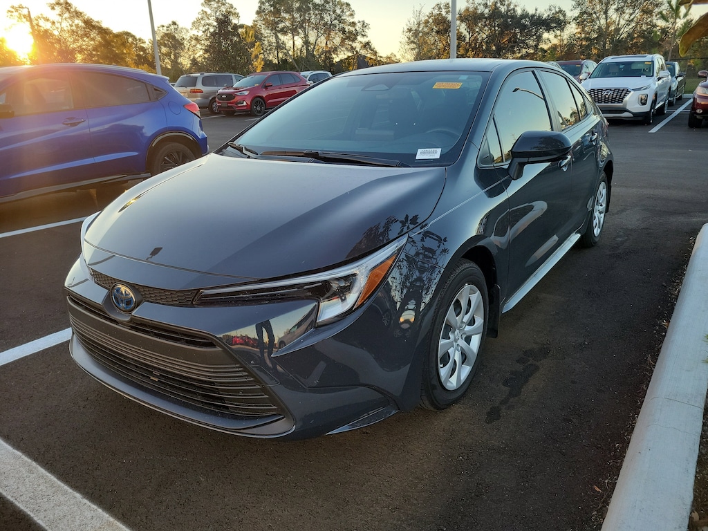 Used 2025 Toyota Corolla Hybrid LE 4dr Car
