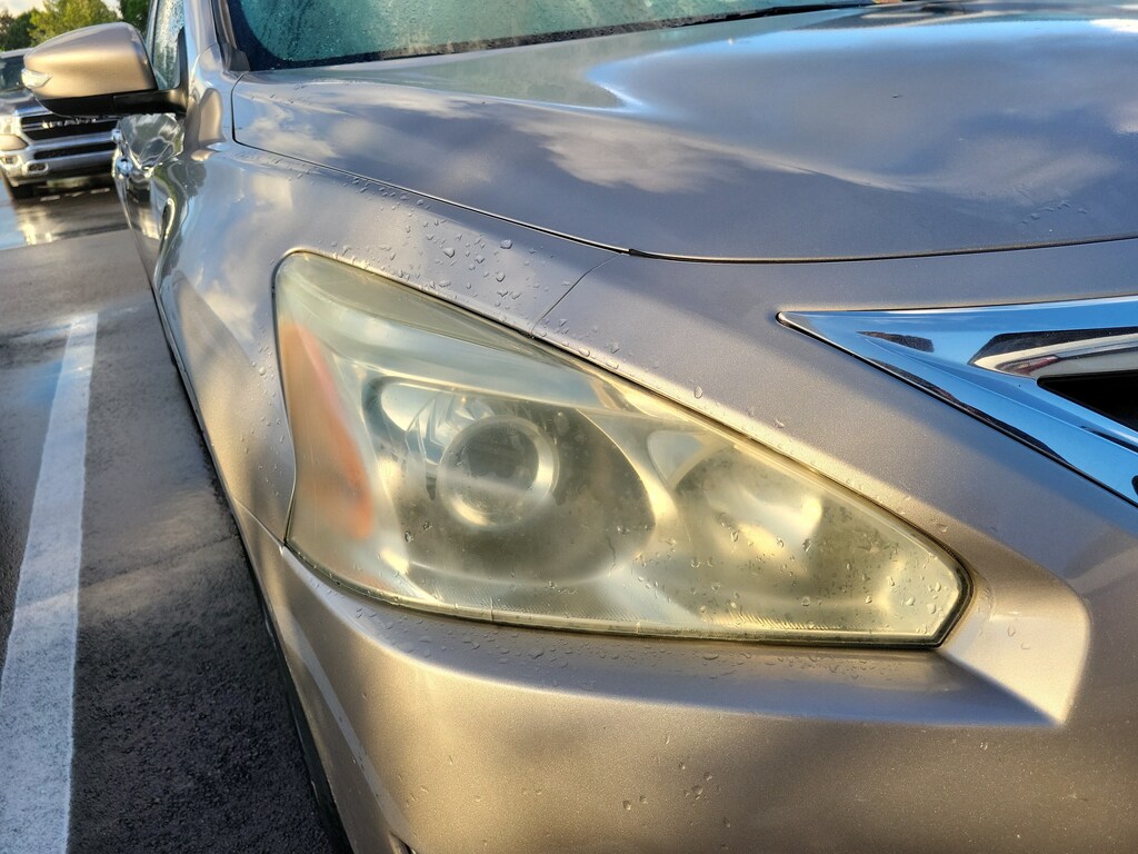 Used 2015 Nissan Altima 2.5 SV Sedan