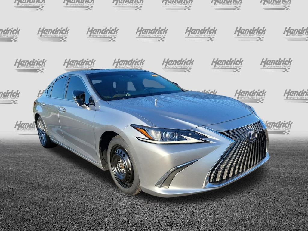 Used 2022 Lexus ES 300h Sedan