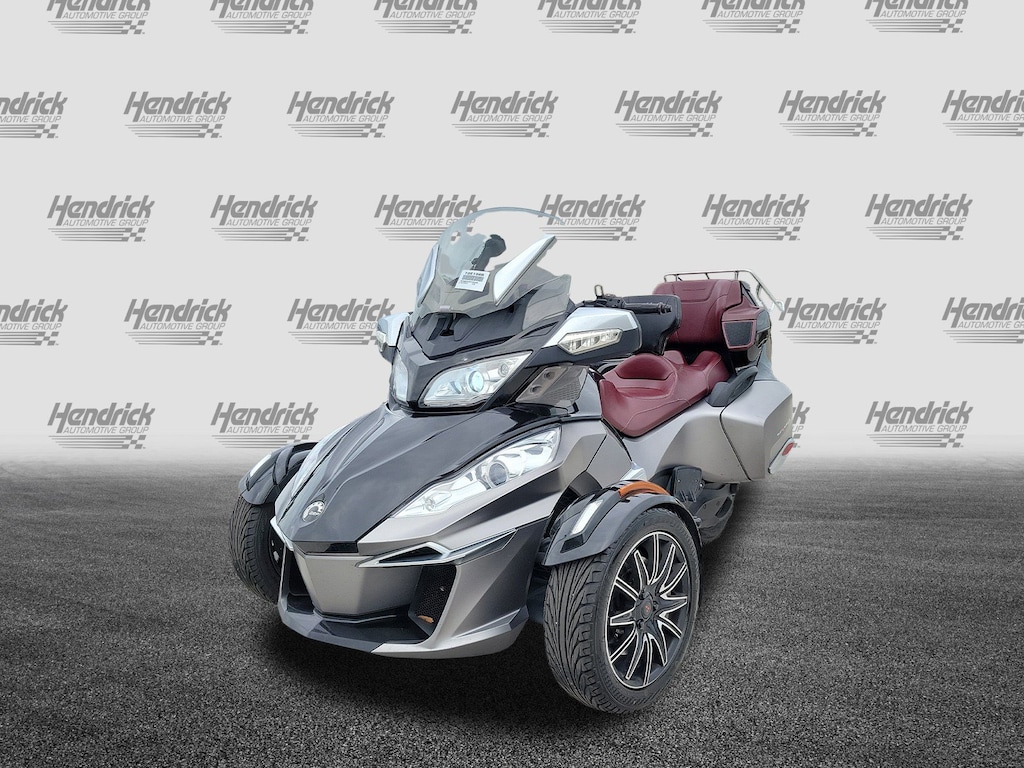 Used 2015 CNA Spyder RT