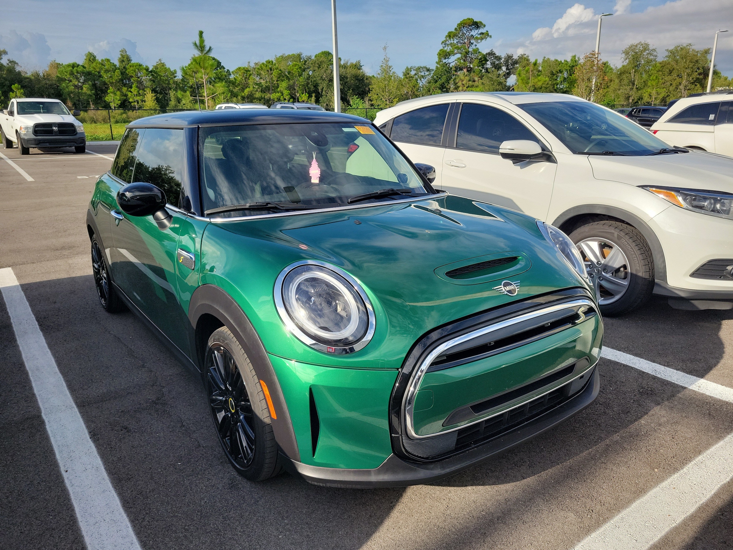 Used 2024 MINI Hardtop 2 Door SE with VIN WMW13DJ00R2V02619 for sale in Huntersville, NC
