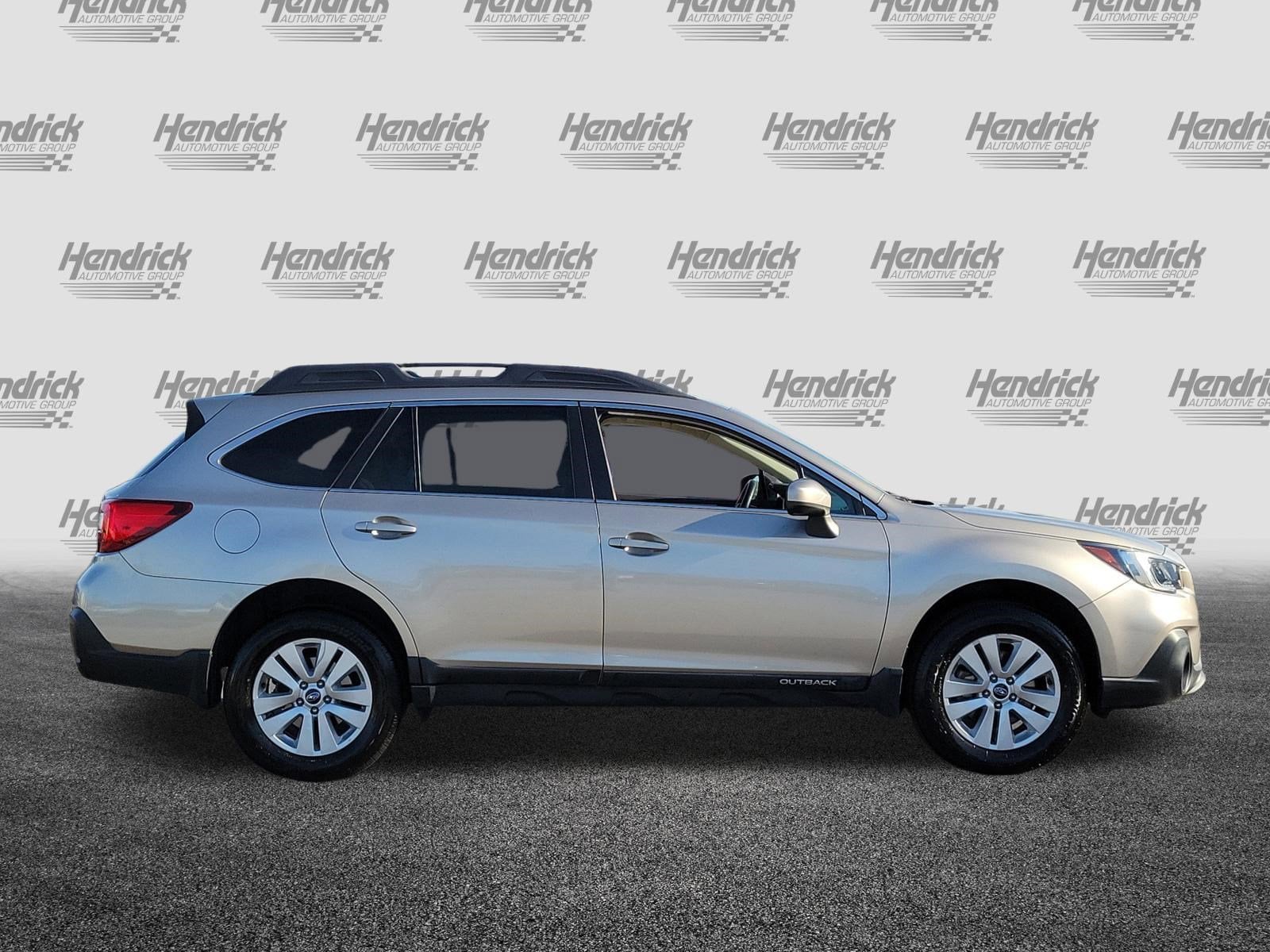 2018 Subaru Outback 2.5i Premium with photo 3