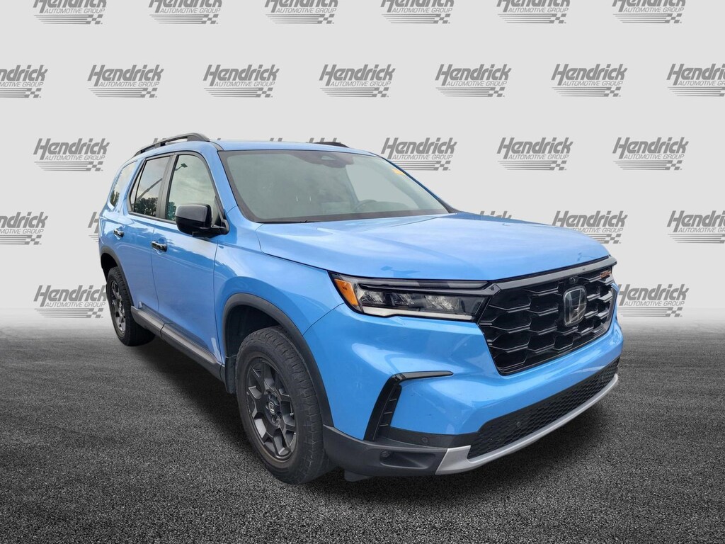 Used 2024 Honda Pilot TrailSport SUV