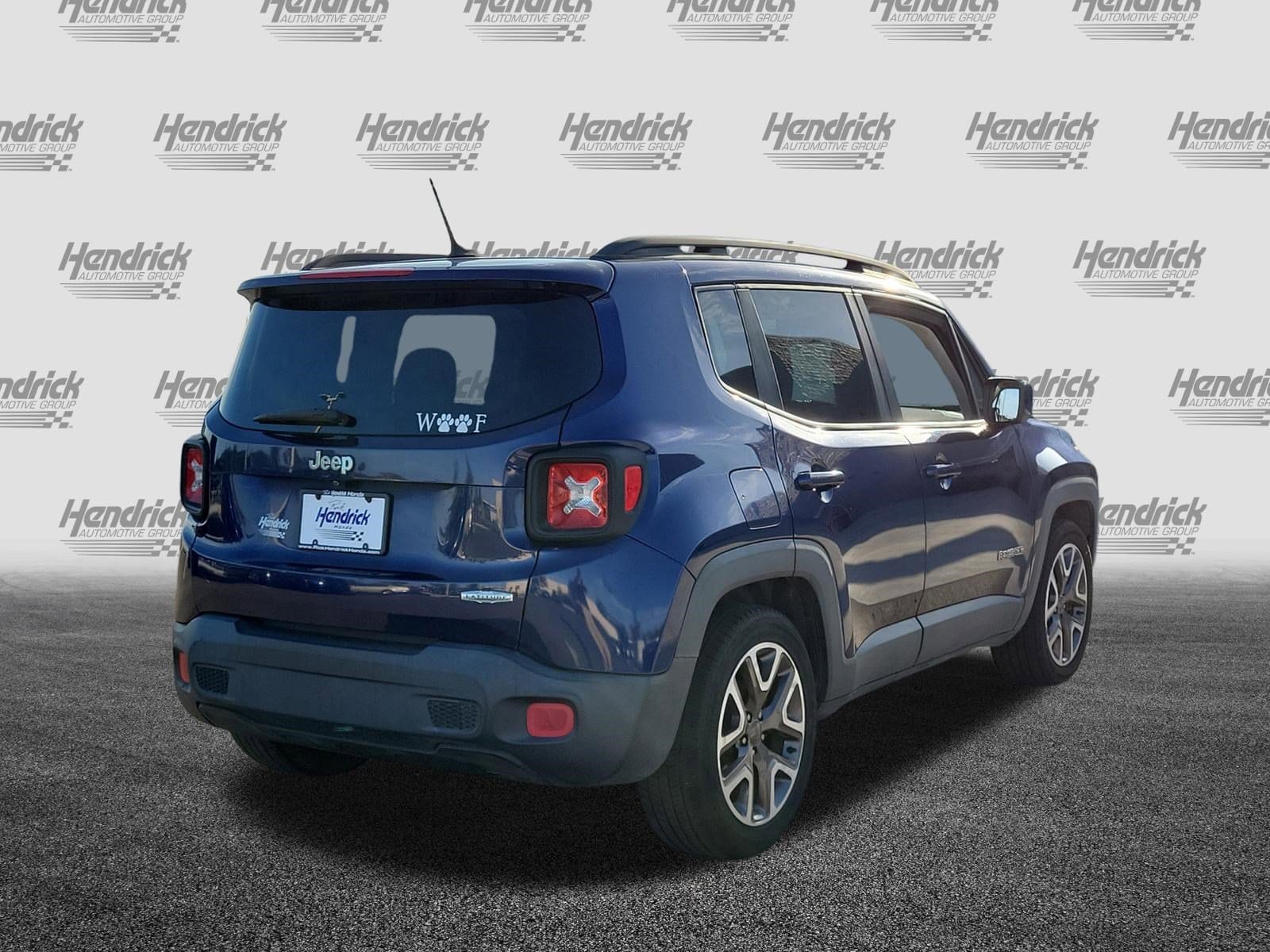 2016 Jeep Renegade Latitude FWD photo 6