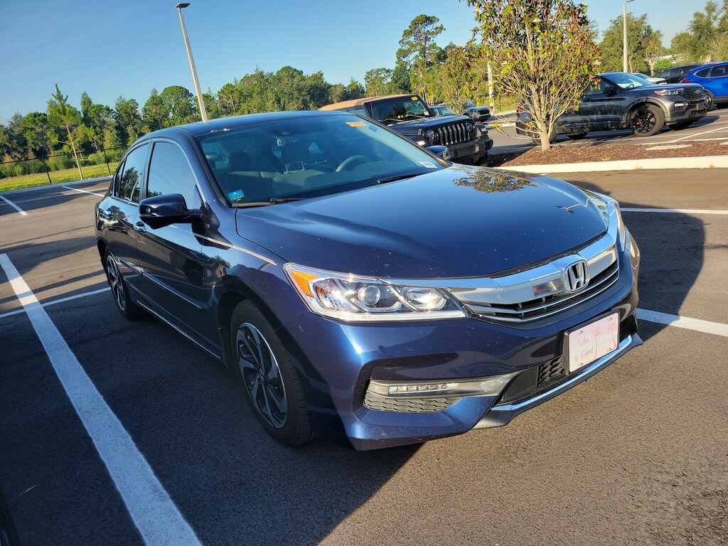 Used 2016 Honda Accord EX-L w/Navi & Honda Sensing Sedan