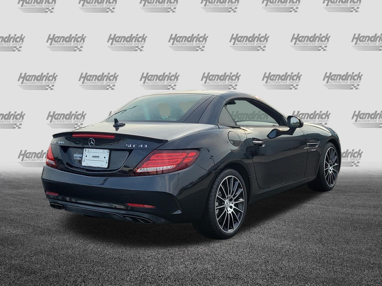 Mercedes-Benz AMG SLC 43