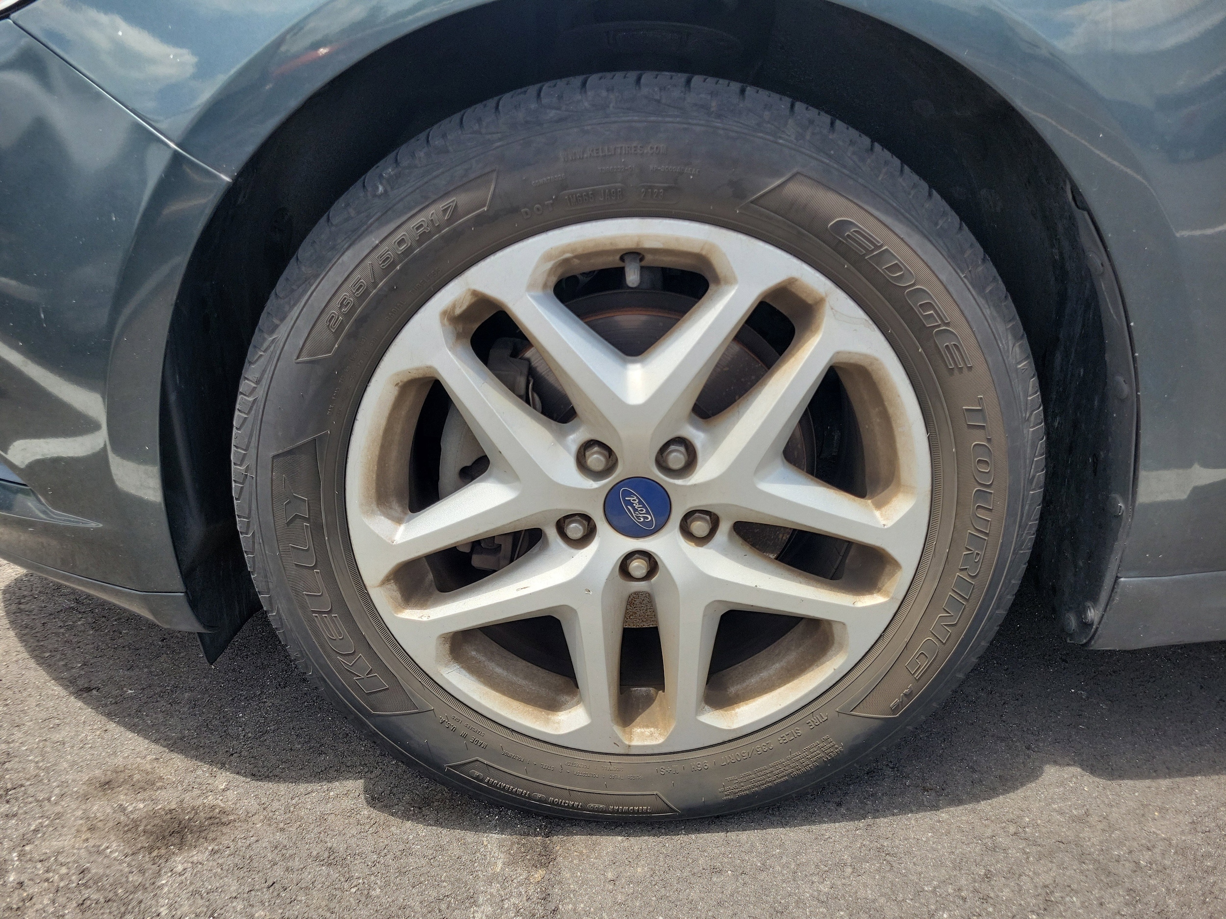 2015 Ford Fusion SE photo 6