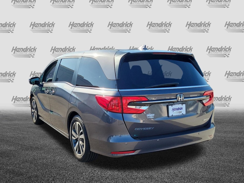 Used 2022 Honda Odyssey Touring Van